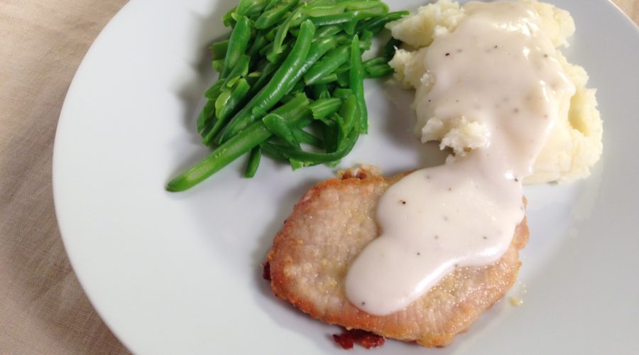 Pork Chops with White Gravy