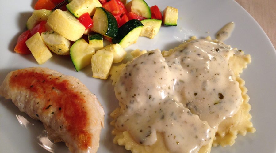 Ravioli with Creamy Pesto and Chicken