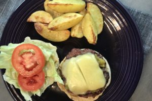 Green Chile Cheeseburgers